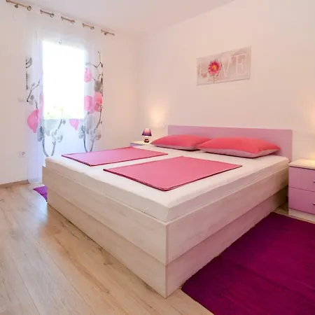 Apartmán Mit- Mir Fondole