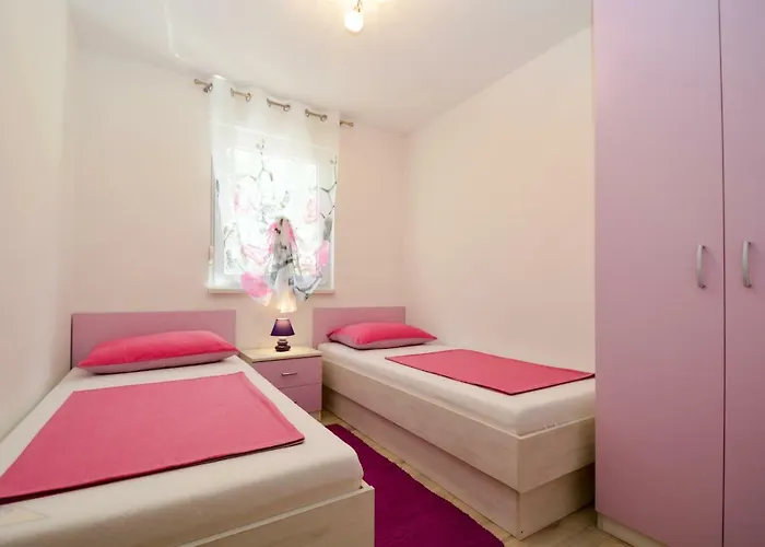 Mit- Mir Διαμέρισμα