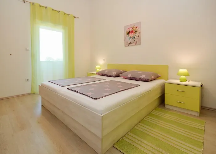 Mit- Mir Διαμέρισμα