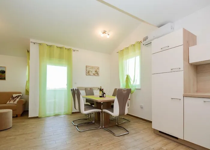 Διαμέρισμα Mit- Mir