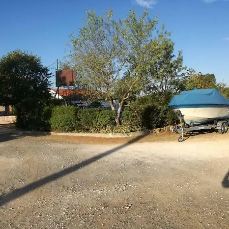 Lägenhet Mit- Mir *