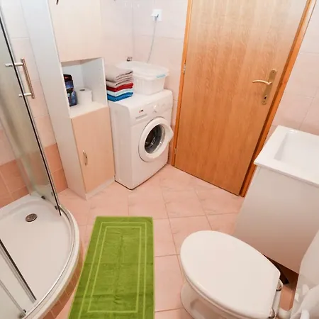 Mit- Mir Apartment *