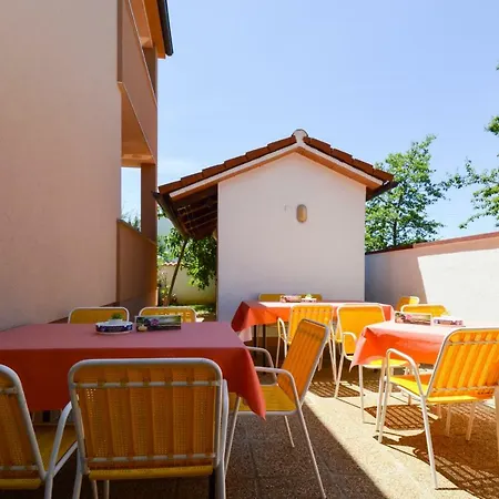 Appartement Mit- Mir Fondole
